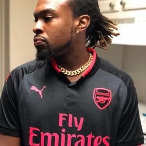 Meet your Posher, Jarrod